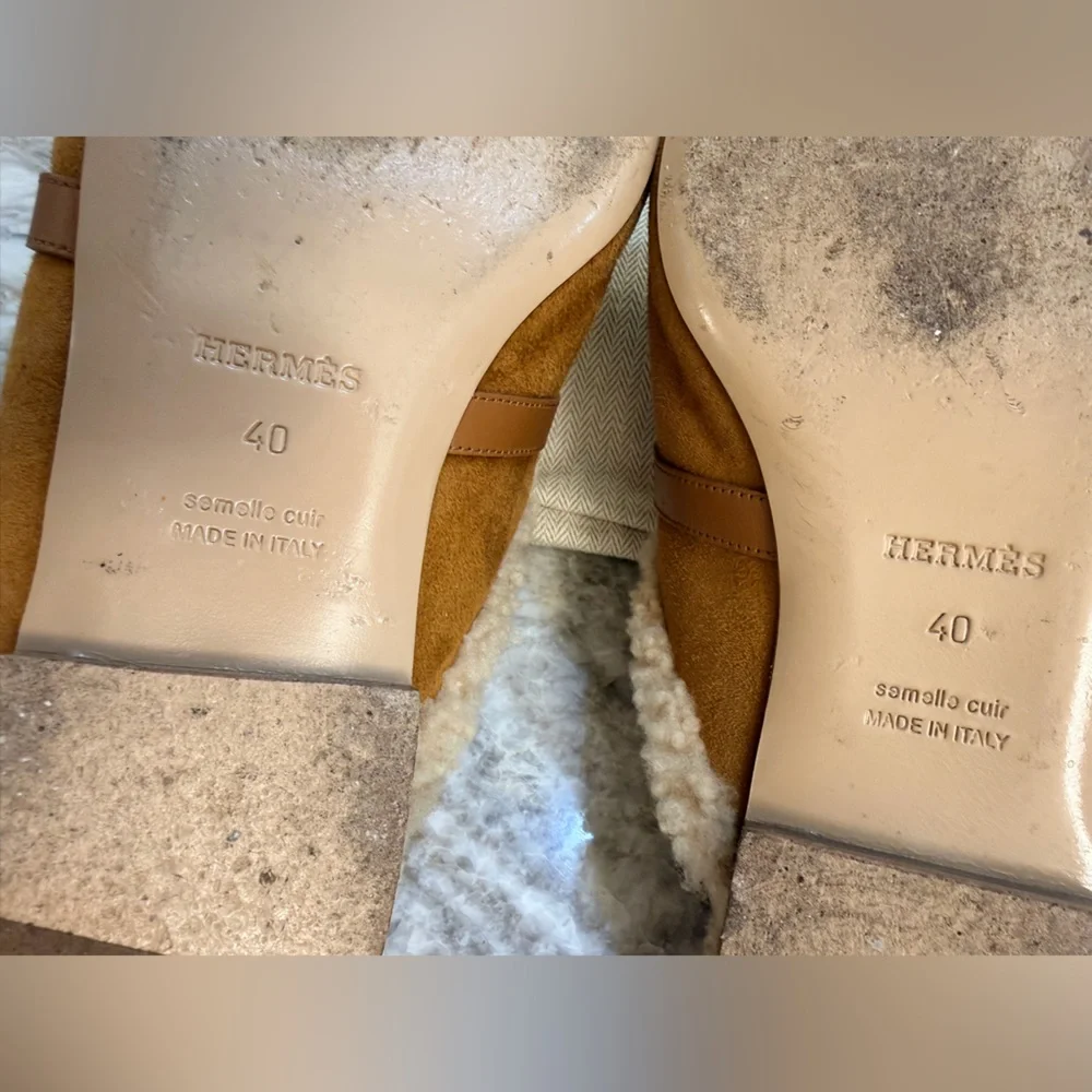 Hermes Oz Mules suede goatskin and shearling, gold color Size 40, US 9,5. Slides - Picture 9 of 13